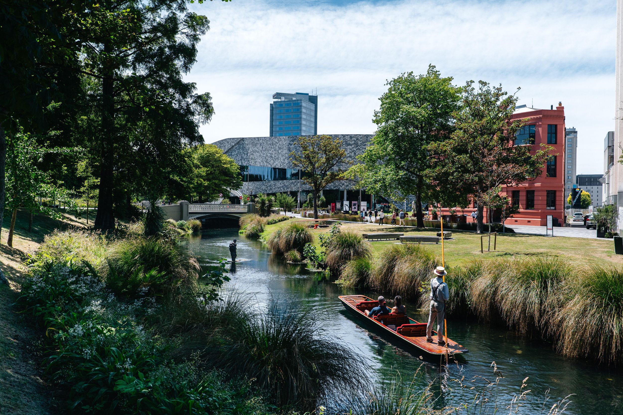 Ab Lyttelton: Christchurch Highlights & Punting