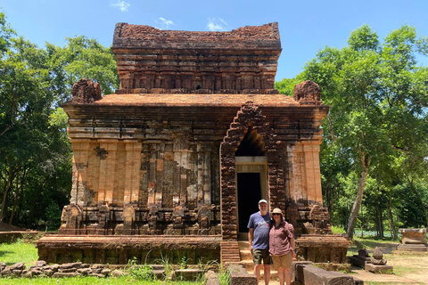 Hoi An: My Son Sanctuary Sunrise Tour with Breakfast