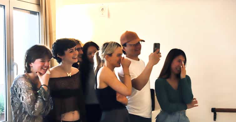 Barcelona: Tango Lesson with Drinks and Video photo 17