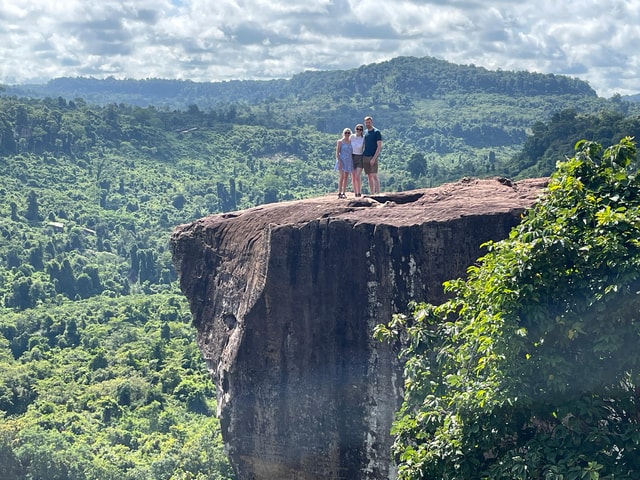 Kulen Waterfall and Beng Mealea Private Day Tour