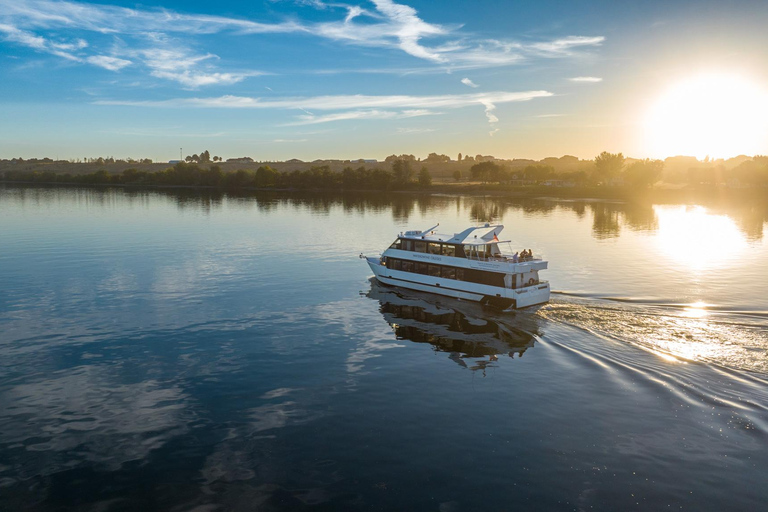 Columbia River Dinner Cruise