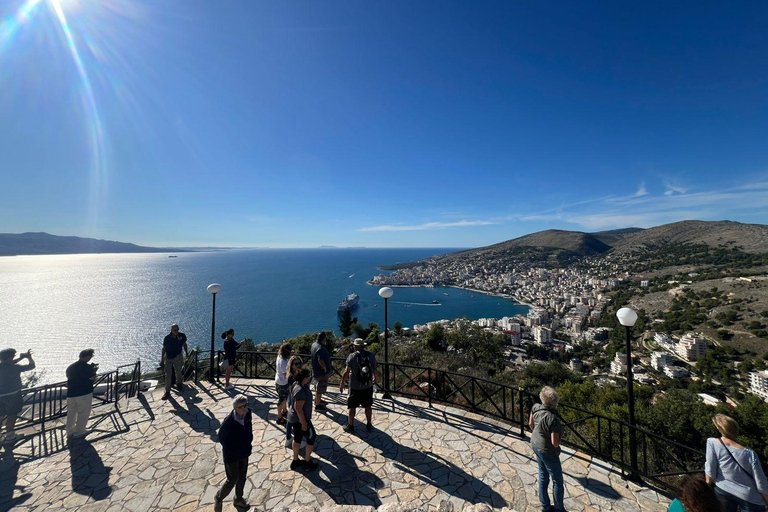 Vanuit Tirana: 2-daagse trip Gjirokaster/Blauw oog/Ksamil/Saranda