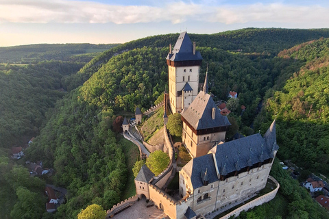 From Prague: Balloon ride with Champagne & Picnic