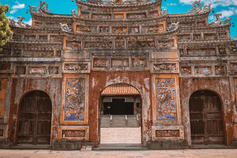 Hoi An: Hue City Full-Day Tour With Lunch. Group 12 Pax