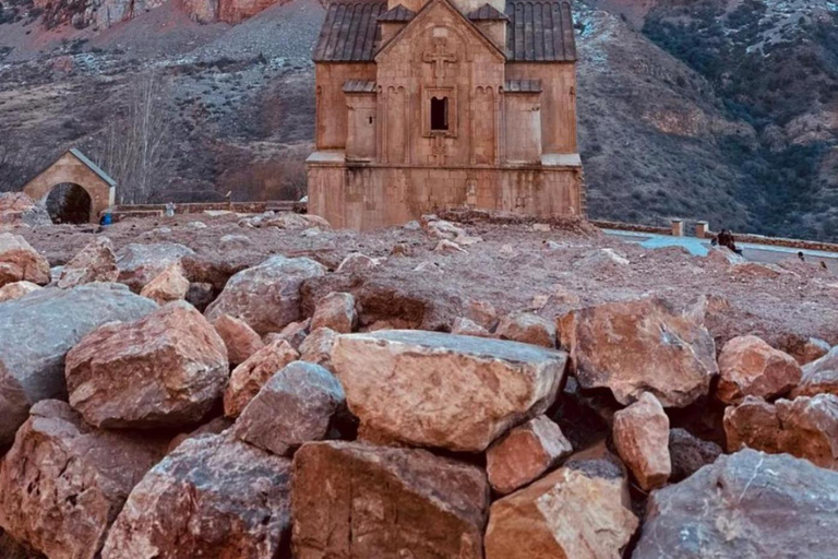 2-Day Private Tour to Tatev with Wine Tasting & Cable Car