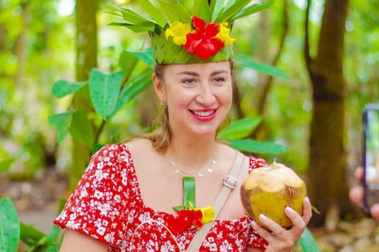 Zanzibar: Privat kryddodlingstur med lokal guide.Det här alternativet inkluderar upphämtning från hotell i Stone Town.