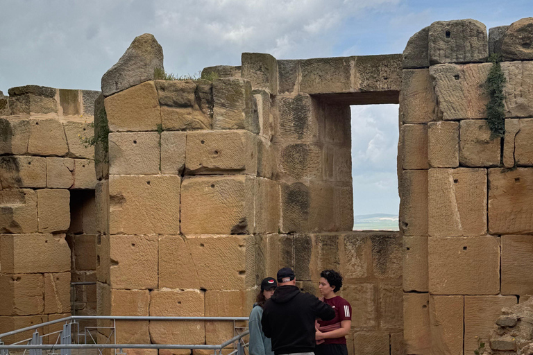 Tunis: Uthina, Zaghouan, and Zriba El Alia Day Trip