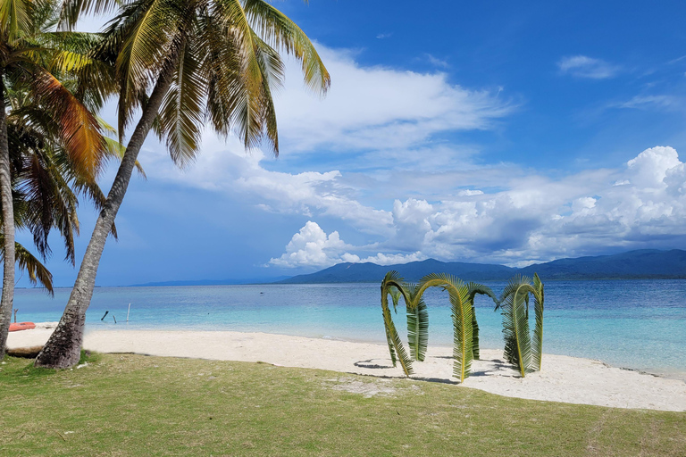 Panama City: Remote San blas Islands: Misdub, Yani and Pool