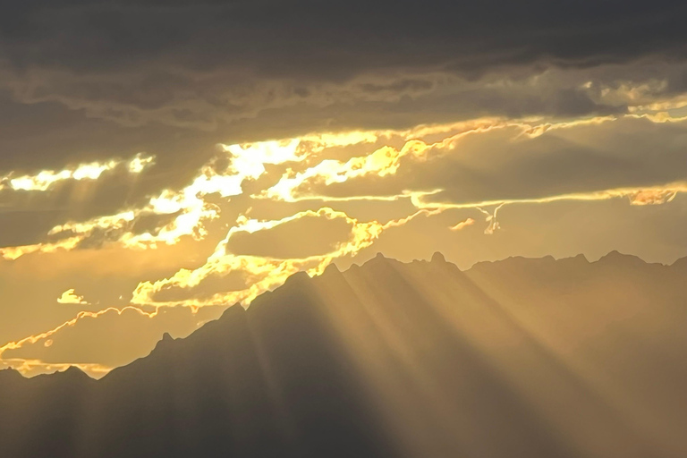 Kamelritt mit Sonnenuntergang und Sternenbeobachtung