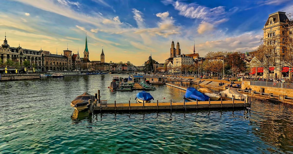 Swiss D Tours、 スイス - 2026 | GetYourGuideサプライヤー