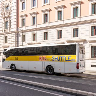Rome: shuttlebusvervoer van of naar luchthaven Fiumicino