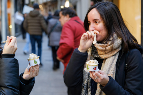 Walking Tour in Genoa with Tastings and Stories