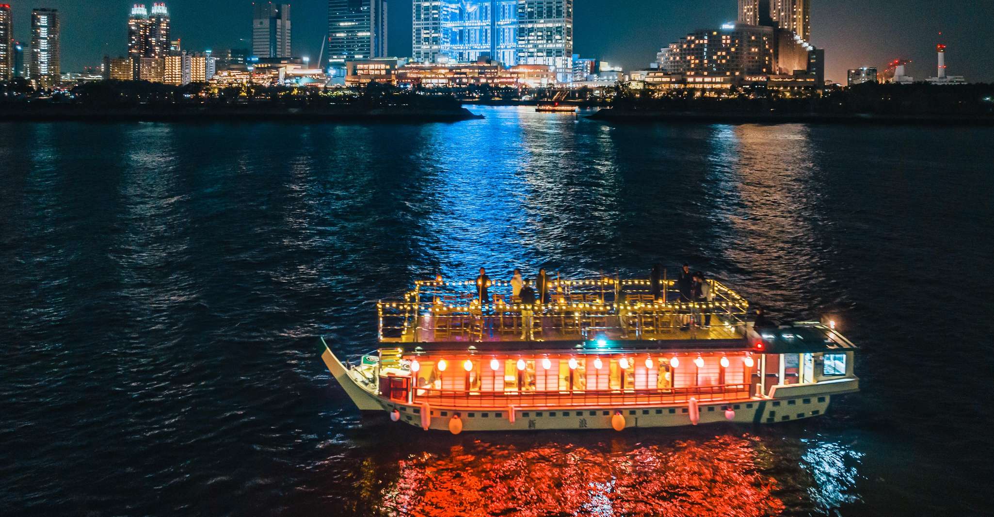 Tokyo Bay: Cruise with Japan Show & Sukiyaki/Tokyo Tower photo 2