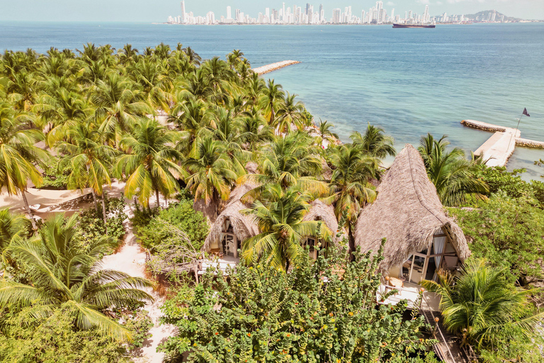 Cartagena: Tierra Bomba at Éteka Hotel Boutique VIP Cartagena: Eteka Slow Beach Lounge day pass