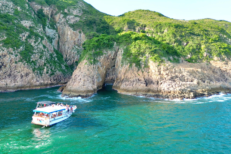 Hong Kong Sai Kung Full Day Snorkelling and Beach Yacht Tour