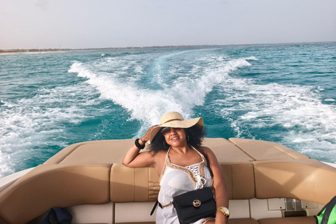 Intimate cruises along the coast the only one on Sal Island! Cruise 6h - Drinks, Snacks, Local platter coast only one on!