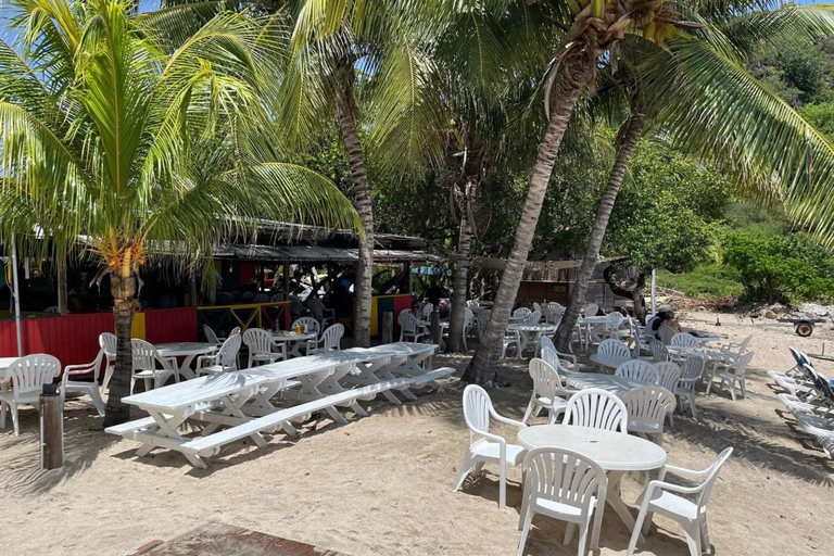 St Kitts: Reggae Beach Bar Bundle Pass