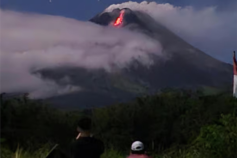 Merapi Volcano Lava Flow Seeing Night Trip with Transfers Small Group - Without Hike