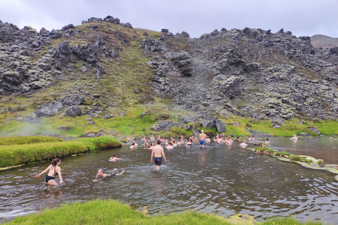 Reykjavík/Hella: Escursione di un&#039;intera giornata sugli altopiani di Landmannalaugar