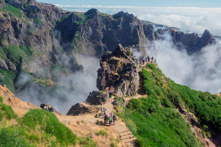 Funchal : randonnée au Pico Ruivo et à l&#039;Achada do Teixeira avec transfertFunchal : transfert pour randonnée au Pico Ruivo et à Achada do Teixeira