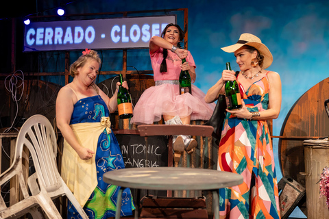 Tickets for the karaoke comedy "Tussitrip" at the COMÖDIE Dresden