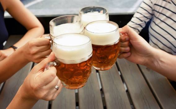 Prag: Bierfahrt am Nachmittag mit Getränken inklusive