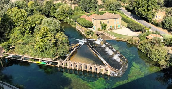 Fontaine De Vaucluse und Isle Sur La Sorgue mit dem E-Bike