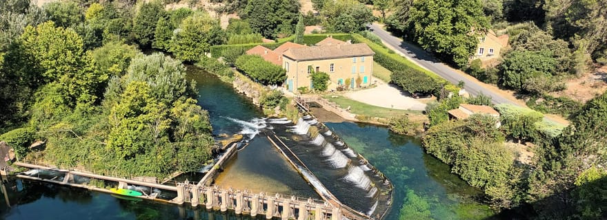 Fontaine De Vaucluse et Isle Sur La Sorgue en vélo à assistance électrique
