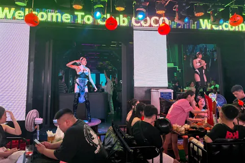 Tour gastronomico privato Safari Street Food di Ho Chi Minh City