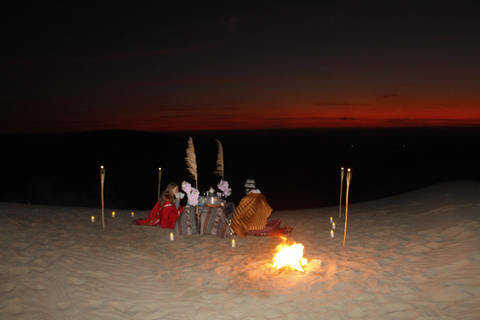 Huacachina : Dîner, Barbecue et Pique-nique avec Dune Buggy et Sandboard