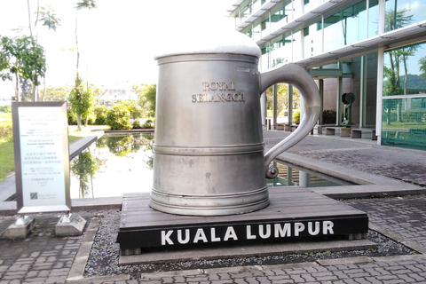 ماليزيا الثقافية: جولة فاخرة لمشاهدة كهوف باتو والباتيك والقصدير