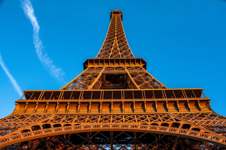Tour Eiffel : 2e étage par l'escalier et option sommetVisite standard de groupe en espagnol sans accès au sommet