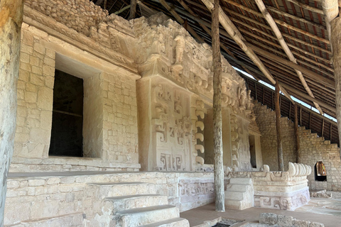 Chichen Itza och Ek Balam-ruinerna + Cenote med lunchAvresa från Tulum