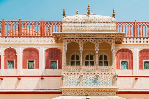 Jaipur: Hawa Mahal, Palace Guided Tour with Entry Ticket Jaipur: Hawa Mahal, Palace Guided Tour with Entry Ticket