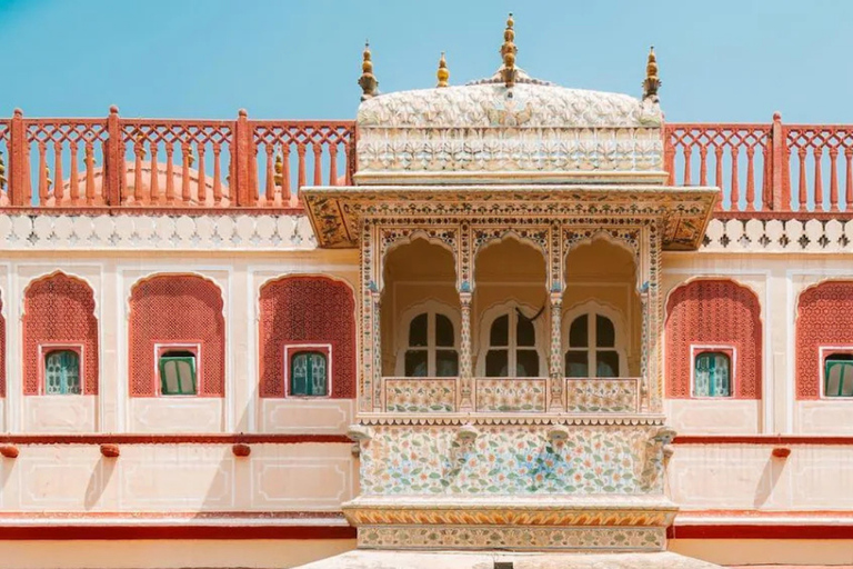 Jaipur: Hawa Mahal, Palace Guided Tour with Entry Ticket Jaipur: Hawa Mahal, Palace Guided Tour with Entry Ticket
