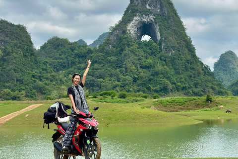 Cao Bang: Ban Gioc Waterfall Day Tour by Motorbike or Car Full-Day Car Tour with a Local Guide