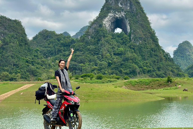 Cao Bang: Ban Gioc Waterfall Day Tour by Motorbike or Car Full-Day Car Tour with a Local Guide