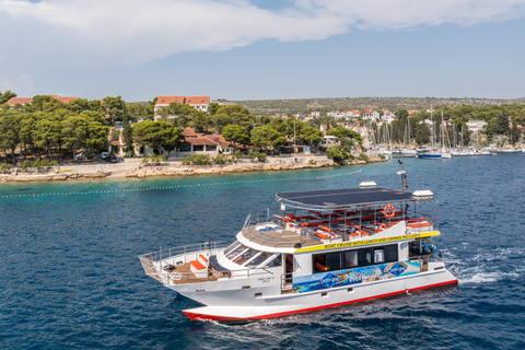 Split: Hvar, Brač en Pakleni Cruise met Lunch en Drankjes