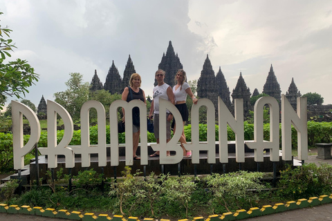 Yogyakarta:Mount Merapi Sunrise, Borobudur Climb & prambanan