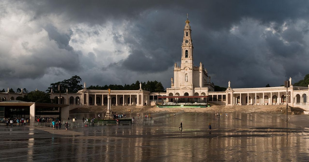 tour to fatima from porto