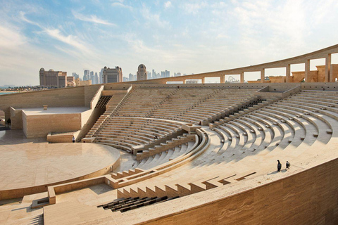 Doha: Katara Cultural Village e tour guidato della costaDoha: tour guidato del Katara Cultural Village e della costa