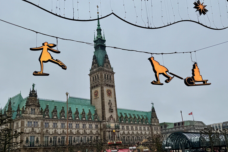 Christmas magic through Hamburg's old town