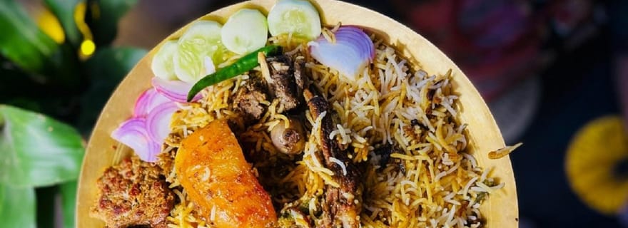 Saveurs du Vieux Calcutta : Expérience Gastronomique, Patrimoine et Chai