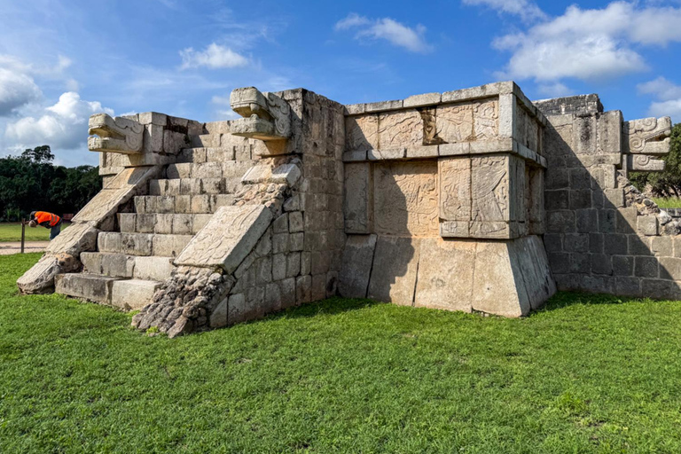 From Cancun: Chichen Itza, Cenote & Valladolid Day Trip Tour from Meeting Points in Cancun