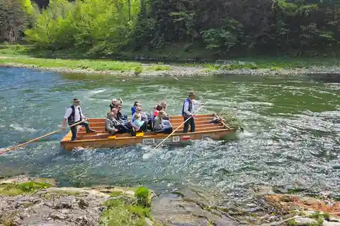De Cracóvia: Dunajec Rafting de dia inteiro