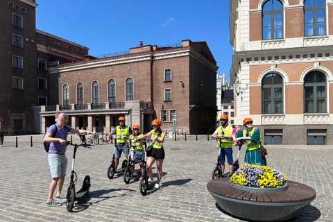 Riga Highlight Big wheel e-scooter Group tour