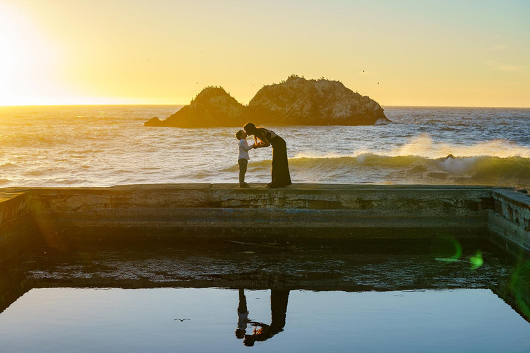 Private Vacation Photography Session with Local Photographer Hire a Professional Photographer for a Surprise Engagement