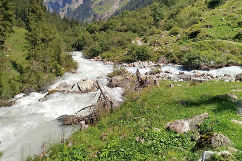 Off the beaten path -Waterfalls, streams and glaciers