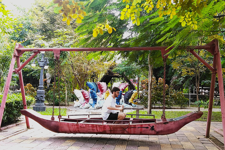 Phnom Penh: Bikes and Bites Cycling Tour