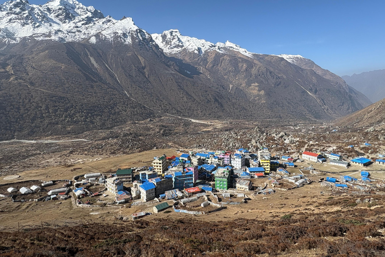 Langtang Valley Trek with Kyanjin Ri & Tsergo Ri